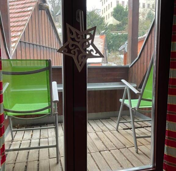 تختخواب و صبحانه Pension Am Markt Meißen