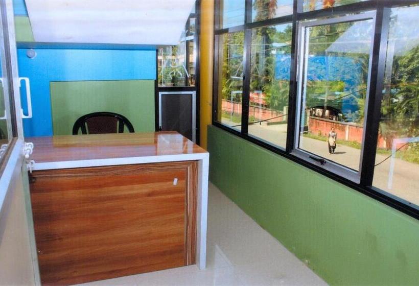 تختخواب و صبحانه Sea Sun Paradise, Opp. Kalapani Museum, Garacharma