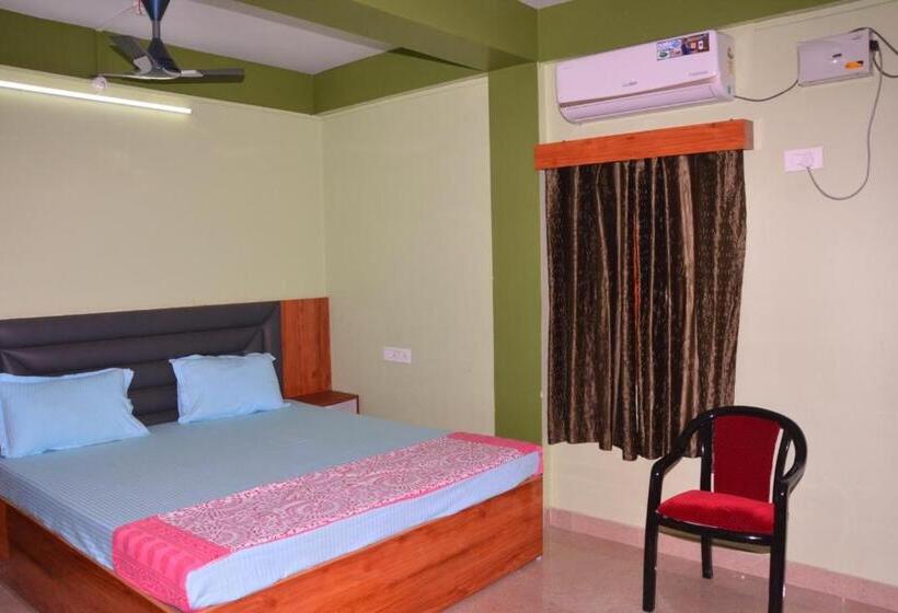 تختخواب و صبحانه Sea Sun Paradise, Opp. Kalapani Museum, Garacharma