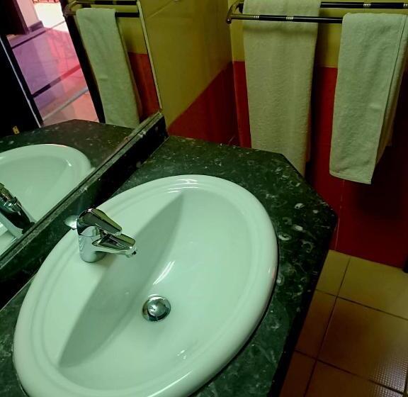 Da Vinci Beach Hotel Hurghada فندق دافنشي الغردقه