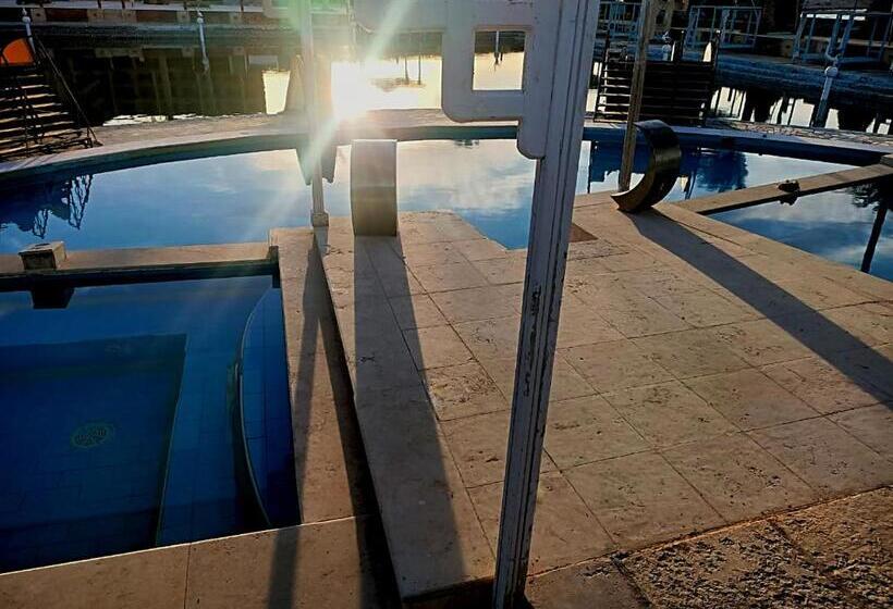 Da Vinci Beach Hotel Hurghada فندق دافنشي الغردقه