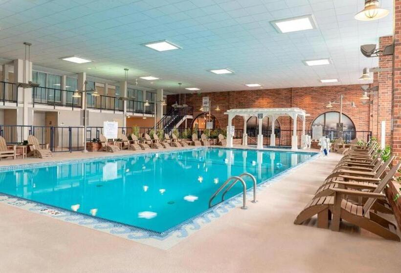 Delta Hotels Kalamazoo Conference Center