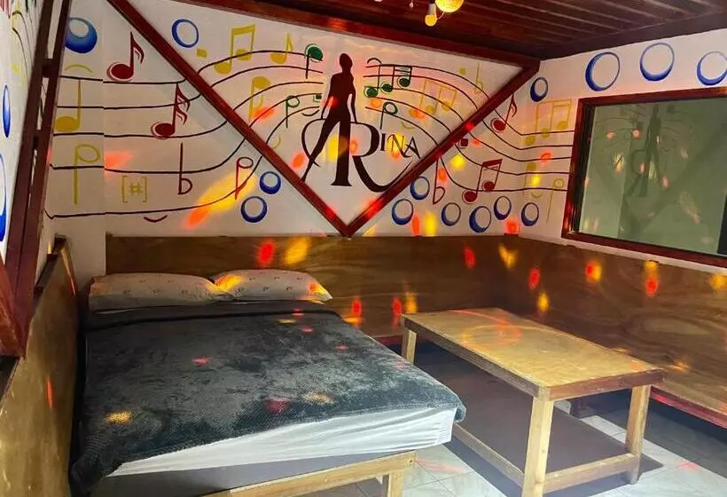 Fumiko Rina Acop Resort/hostel
