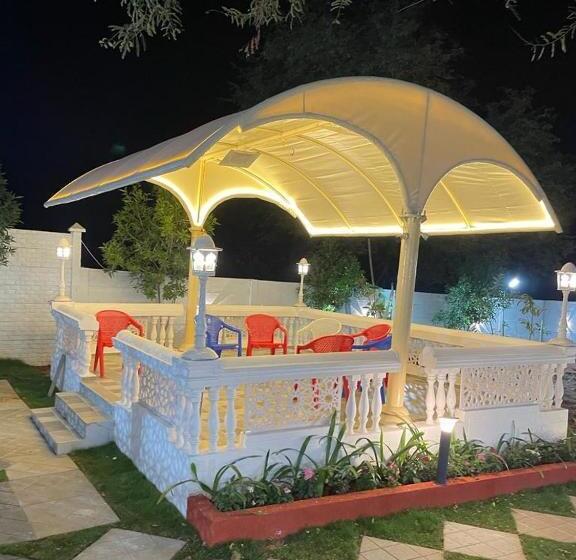 فندق A To Z Farmhouse