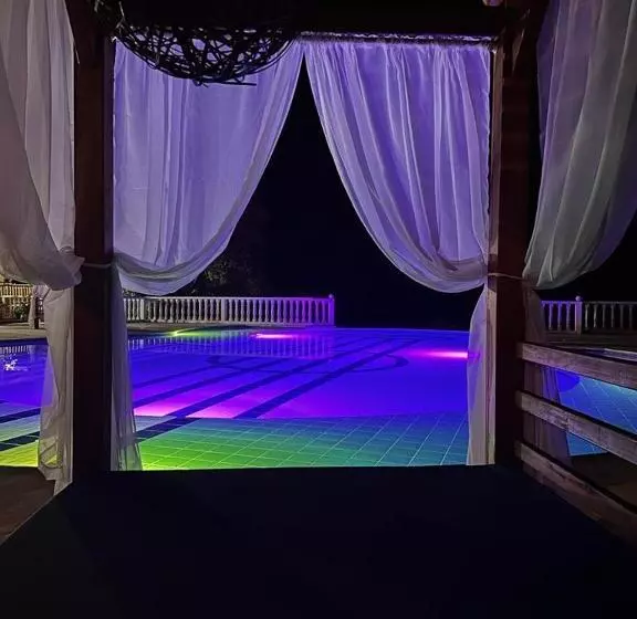 Hotelli Campestre La Francesina