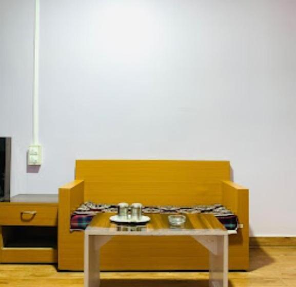 هتل Cozi Inn Bomdila