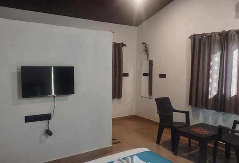 فندق Fabexpress Peacock Suites