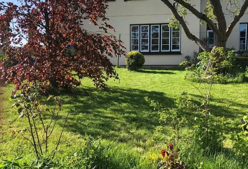 ホテル Ferienwohnung Blick Neukoog