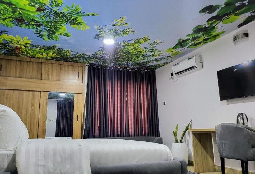 هتل Isim And Misi Wellness Centre