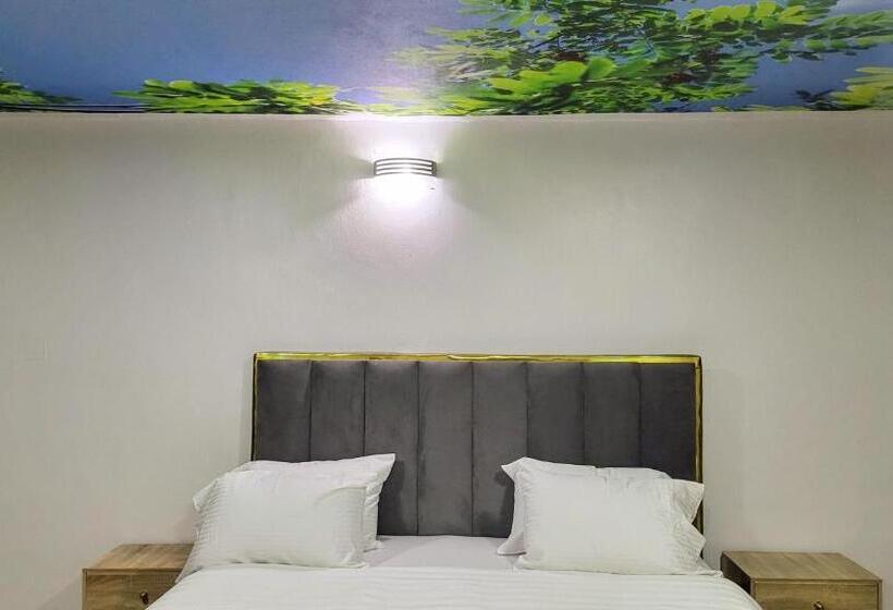 هتل Isim And Misi Wellness Centre