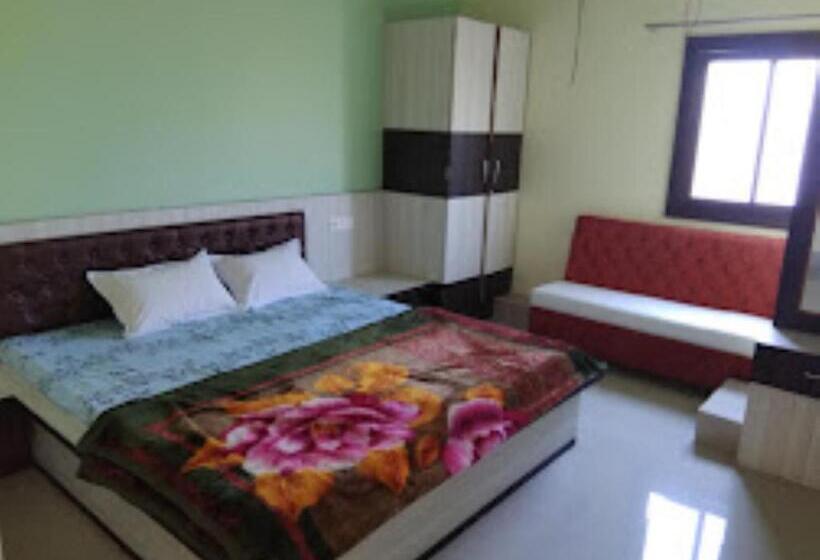 Отель Kalpshil Ashta , Ashta