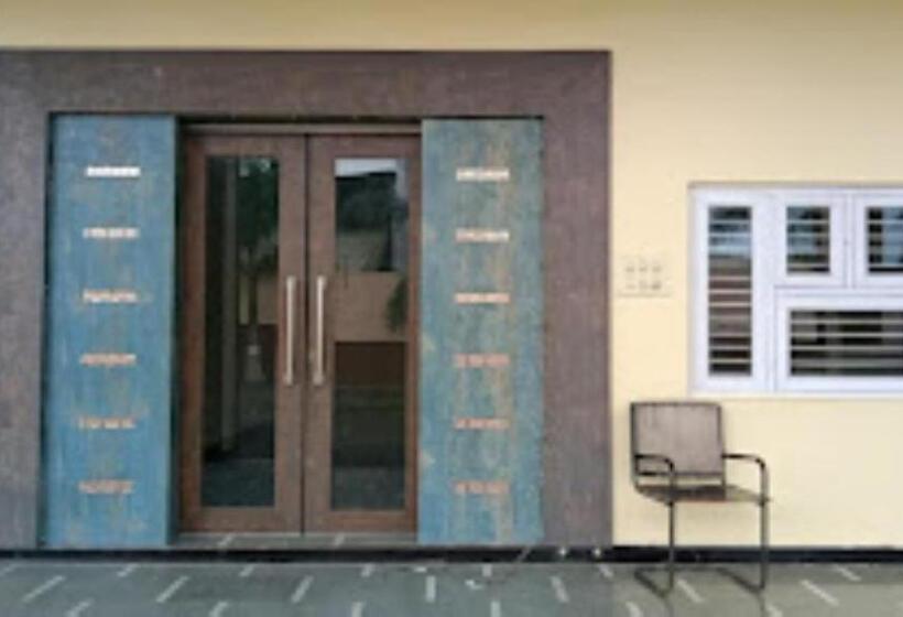 Отель Kalpshil Ashta , Ashta