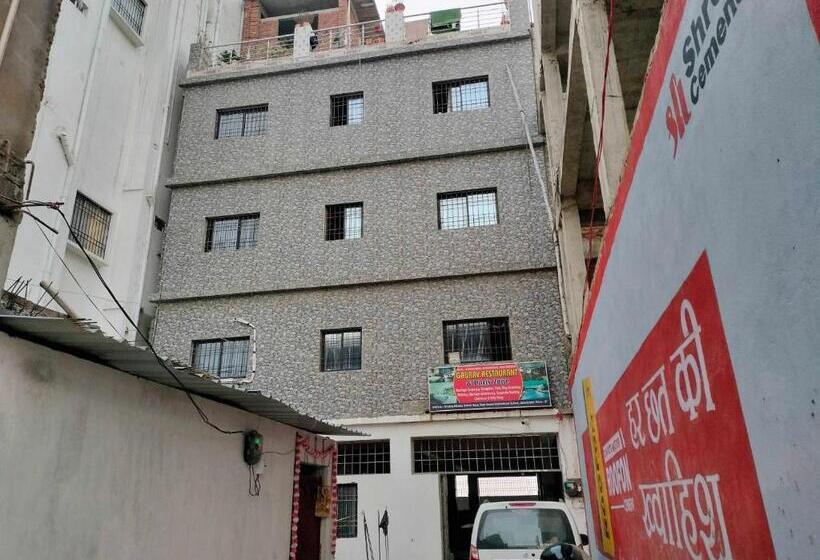 Hotelli Oyo Gaurav Restaurant And Party Zone