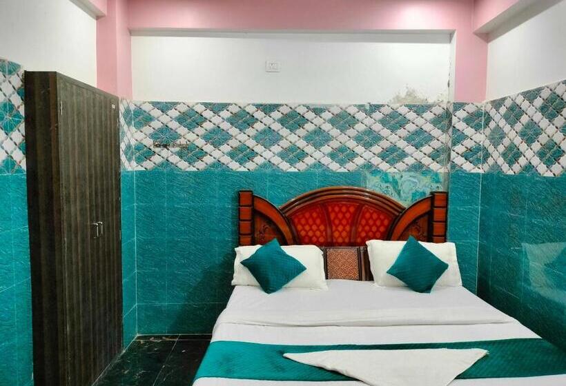 Hotelli Oyo Gaurav Restaurant And Party Zone