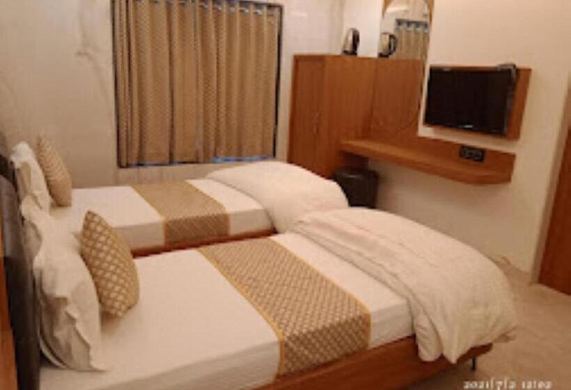 فندق Sammati Gobhalaj