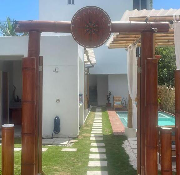 هتل Wander Boutique