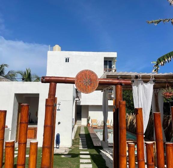 هتل Wander Boutique