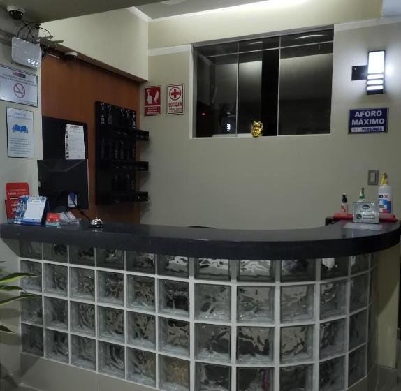 ペンション Hostal El Reflejante