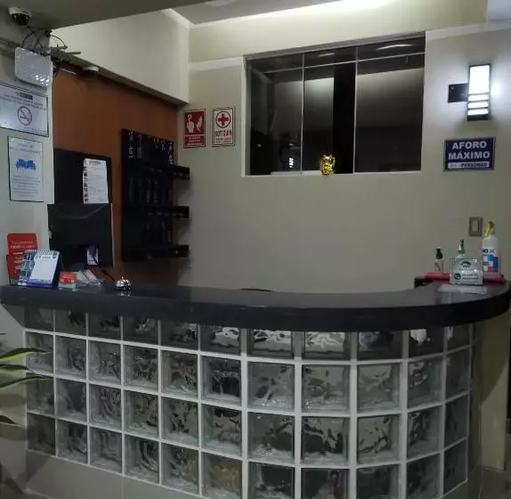 ペンション Hostal El Reflejante