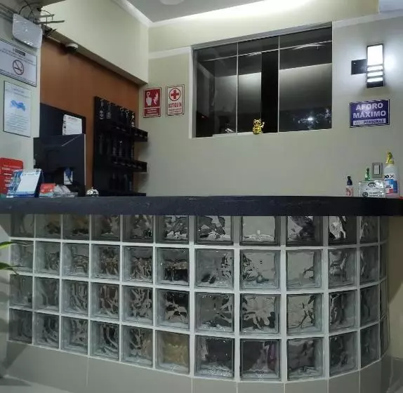 ペンション Hostal El Reflejante