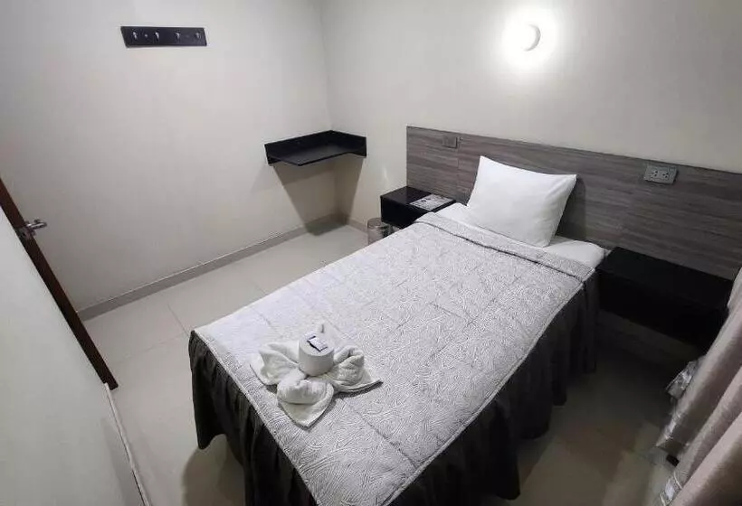 ペンション Hostal El Reflejante