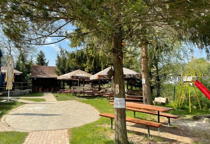 펜션 Izba Vladimír Penzión Pod Smrekom