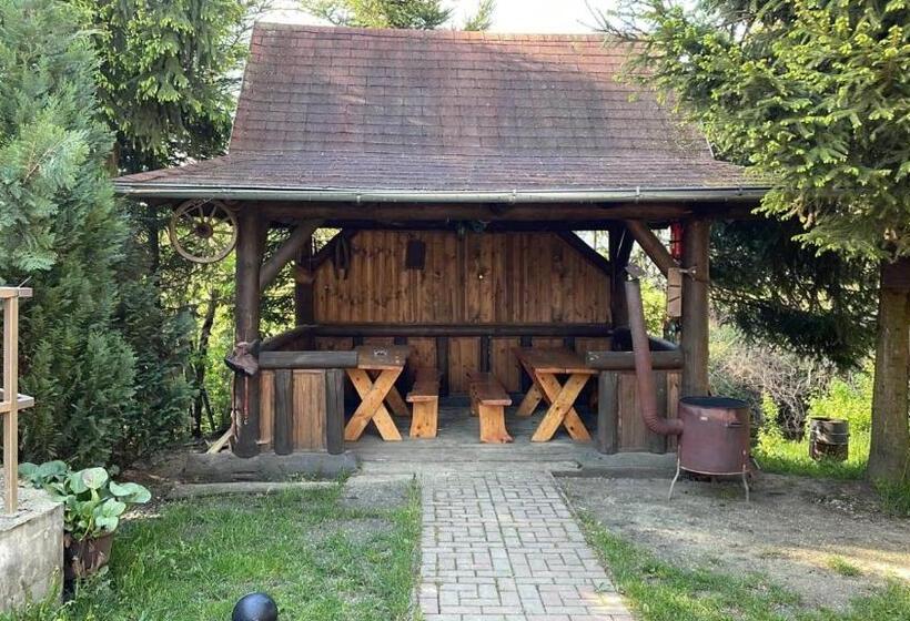 펜션 Izba Vladimír Penzión Pod Smrekom