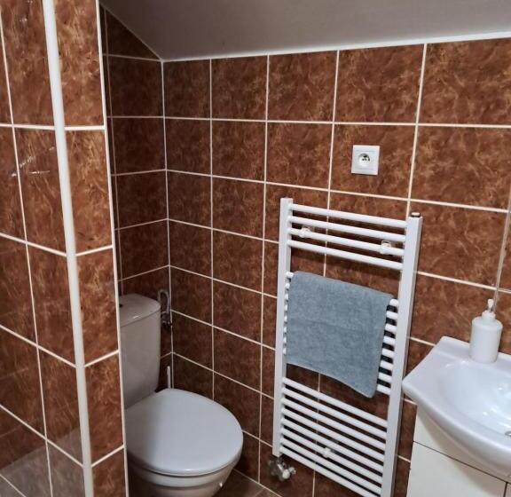 펜션 Izba Vladimír Penzión Pod Smrekom