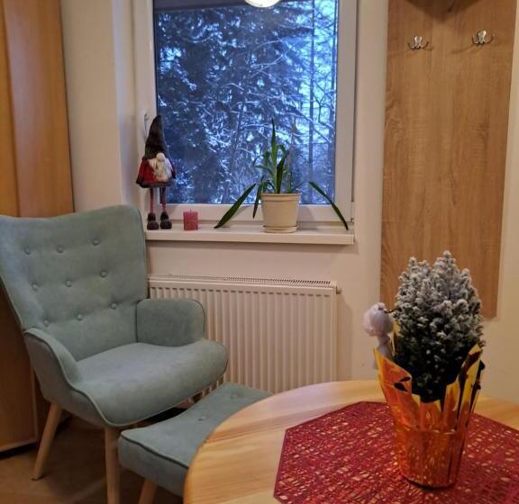 펜션 Izba Vladimír Penzión Pod Smrekom