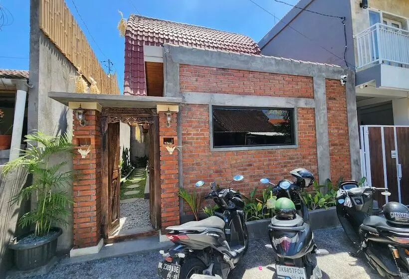 ペンション Jineng Guest House By The Swand