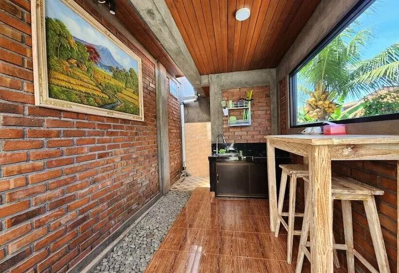 ペンション Jineng Guest House By The Swand