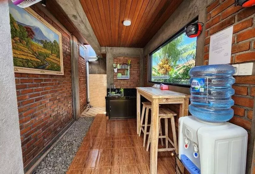 ペンション Jineng Guest House By The Swand