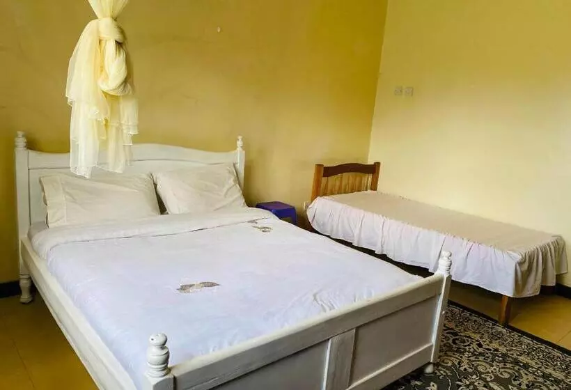 پانسیون Lisa Place Milimani