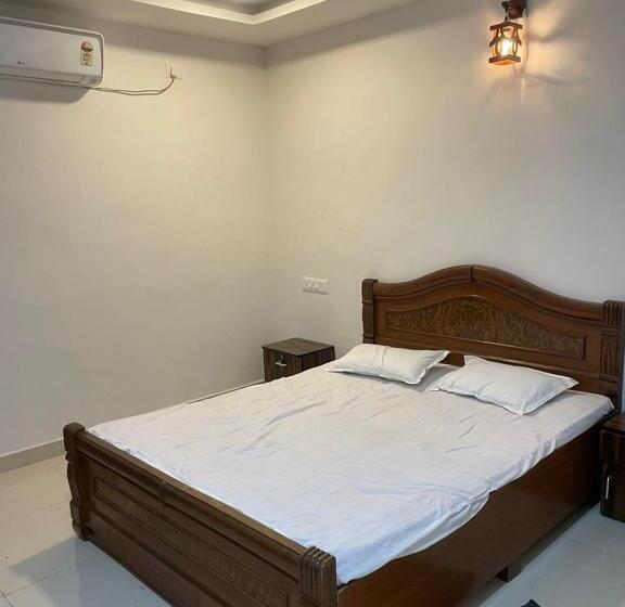 Aandra Lakestay Resort Campzone