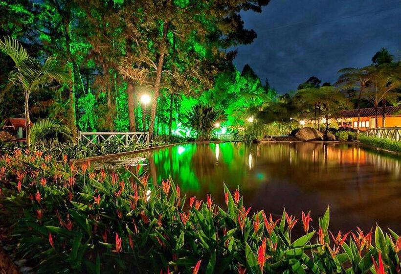 Herberge Posada Turística Avalon