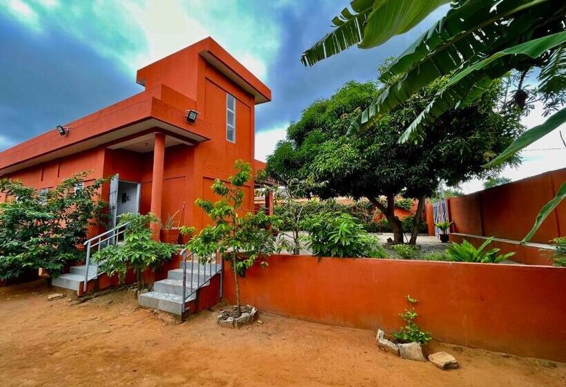 تختخواب و صبحانه Les Amazones Rouges Chambre Bleue