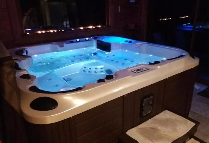 Aamiaismajoitus (B&B) Le Domaine De La Vergnolle