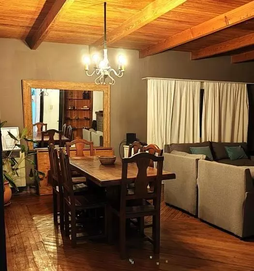 Hostel Tandil