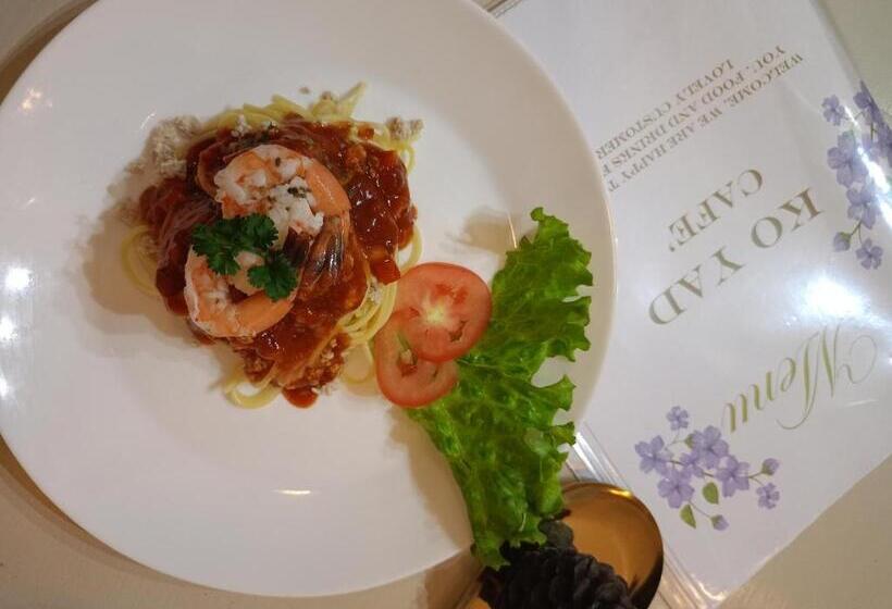 Szálloda เรินนายหัว By Koyad Resort