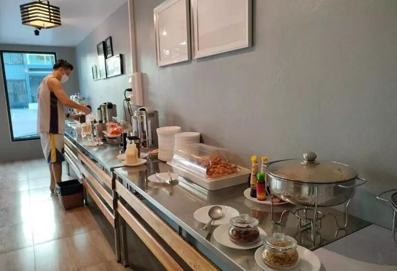 Hotelli โรงแรมเรือนไทย 1