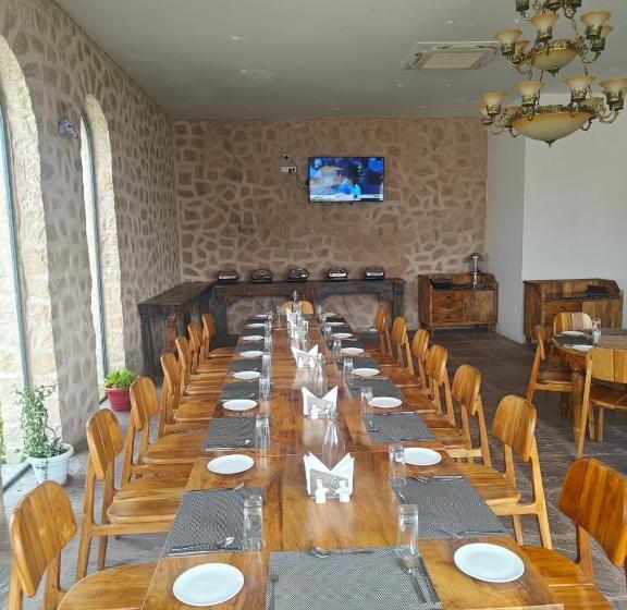 Отель Five Senses  Arya Villa