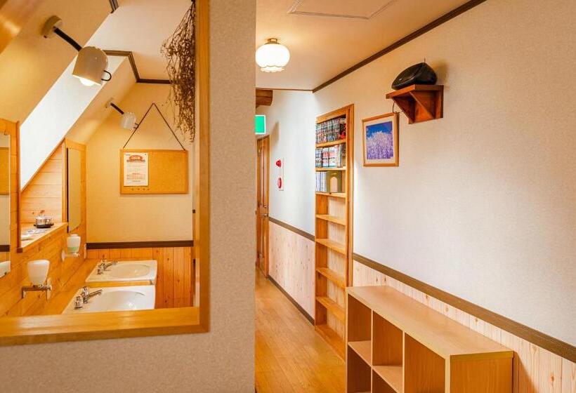 בית מלון כפרי Funny Inn