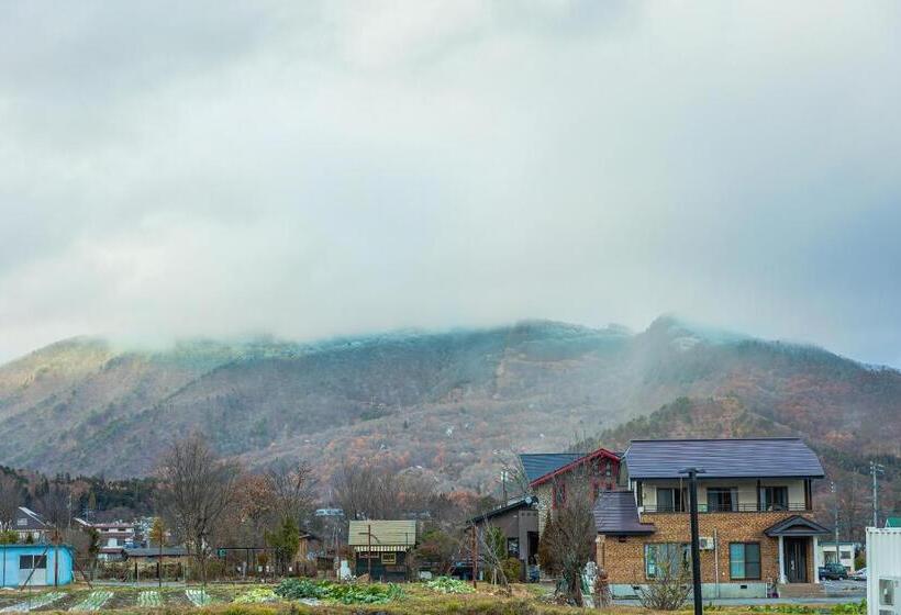 בית מלון כפרי Funny Inn