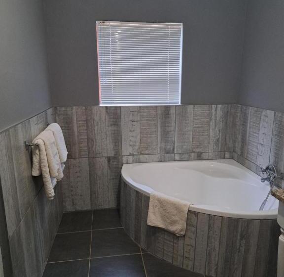 בית מלון כפרי G.v Guestlodge