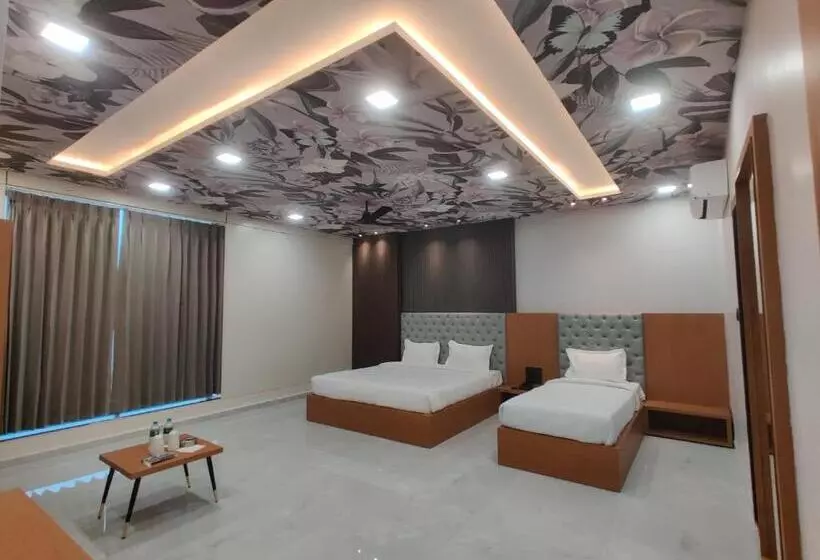 Hotelli Pride Of Chittor