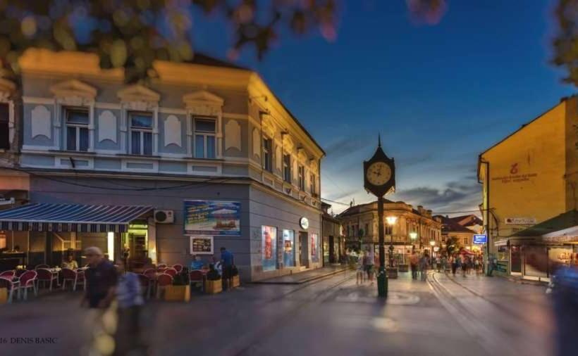 هتل Rooms Service Pasage Tuzla