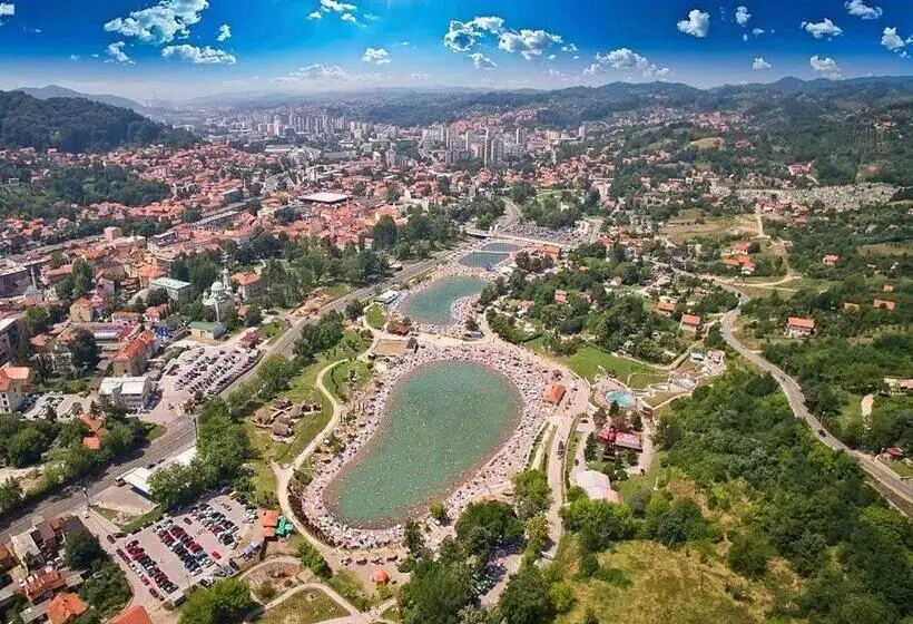 هتل Rooms Service Pasage Tuzla