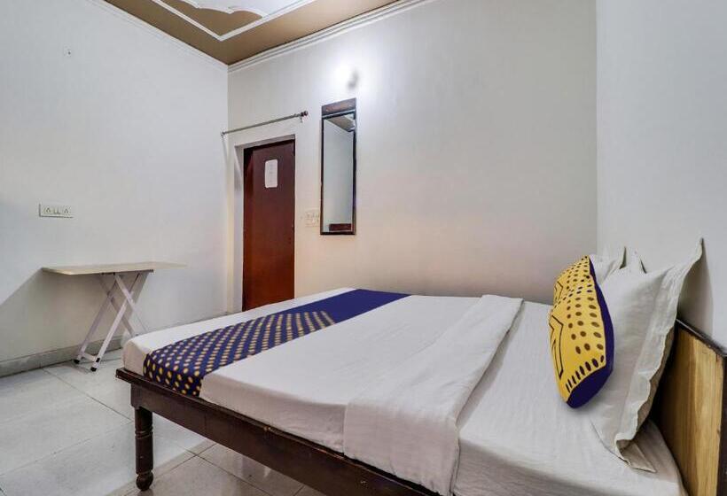 ホテル Spot On Maya Palace