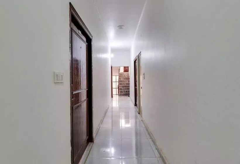 ホテル Spot On Maya Palace