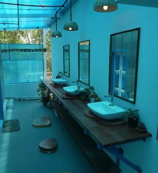 House Of Surf Hostel For Women